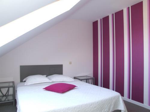 Well'In Hotel Wellin Room photo